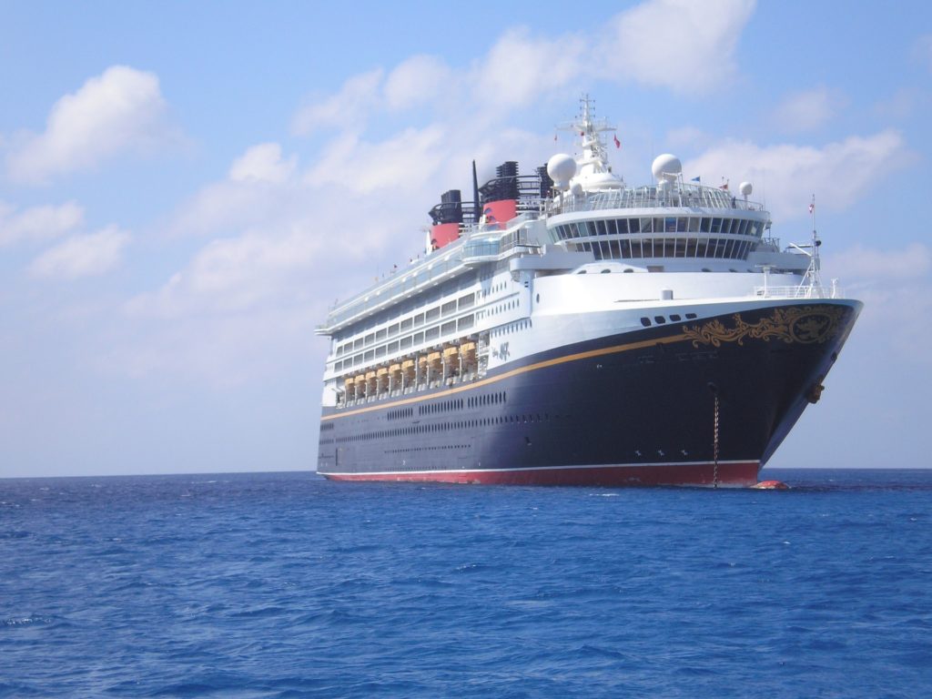 disney cruise line ship