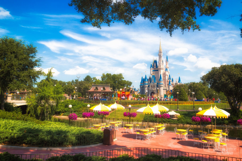 outdoor seating at magic kingdom