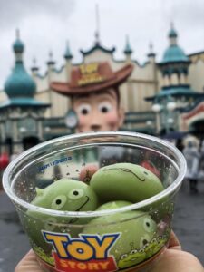 Alien Mochi snack, Tokyo Disney Sea