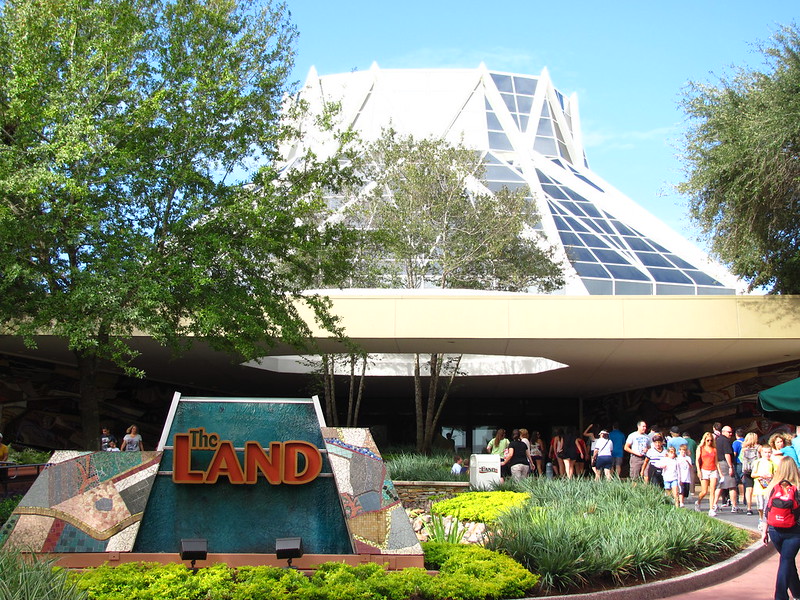 Epcot soarin' around the world ride overview