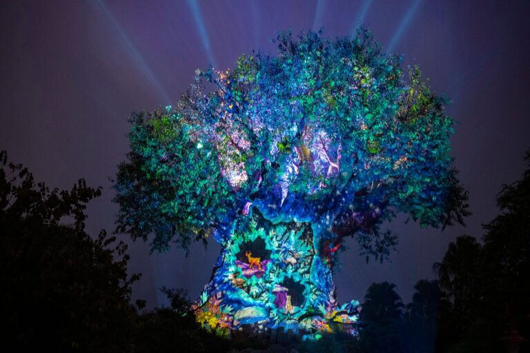 animal kingdom christmas tree of life