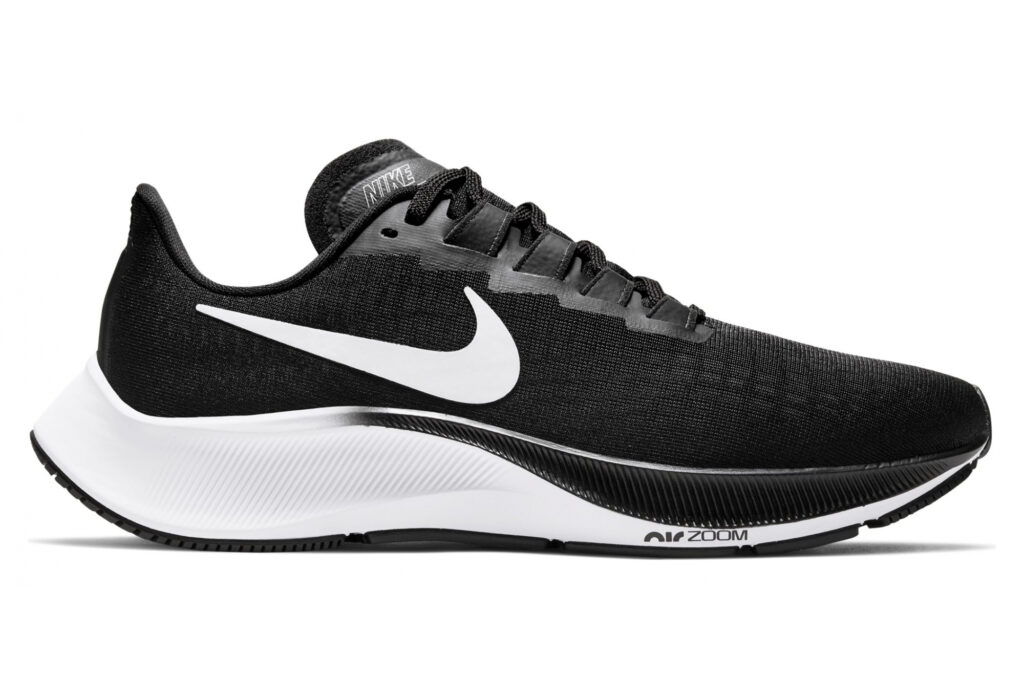 Nike Pegasus 37 en negro