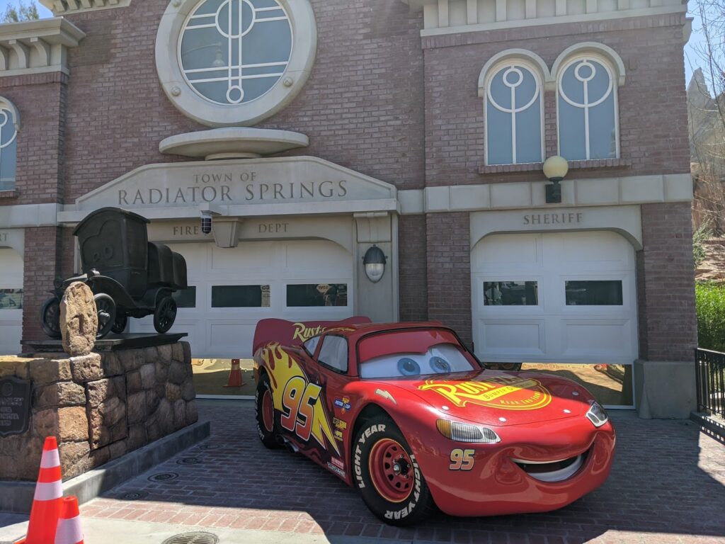 Lightning McQueen in Cars Land 2