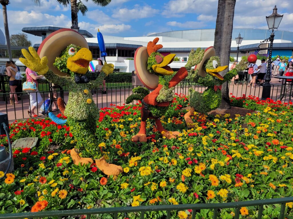 The Three Caballeros Topiary