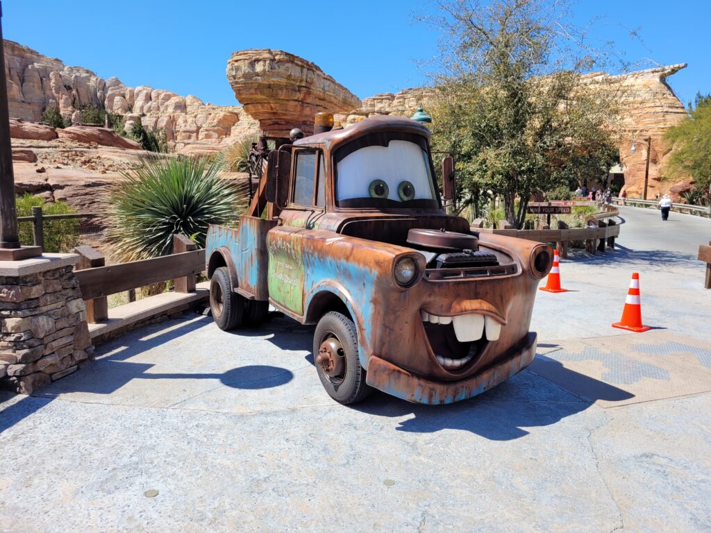 Tow Mater Photo Op in Cars Land