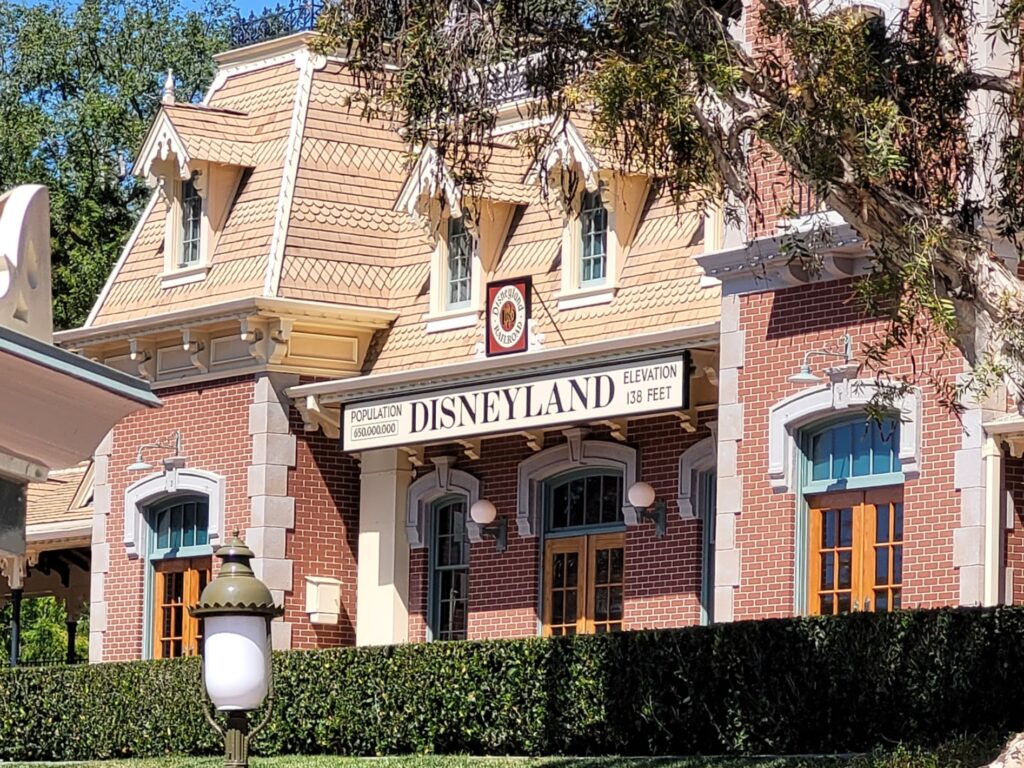 Disneyland Sign at Entrance Near Disneyland Railroad