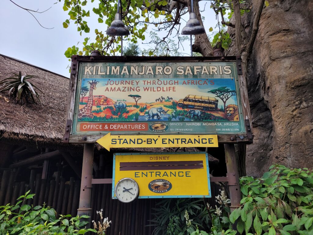 Signo de Kilimanjaro Safaris en Animal Kingdom