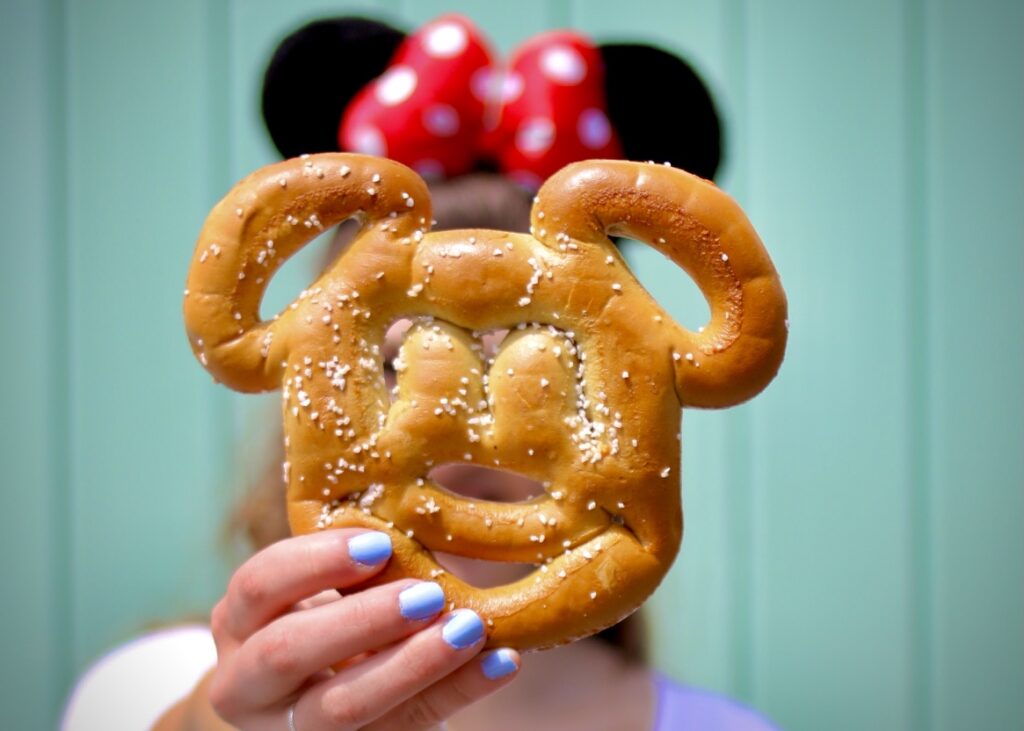 Mickey Pretzel