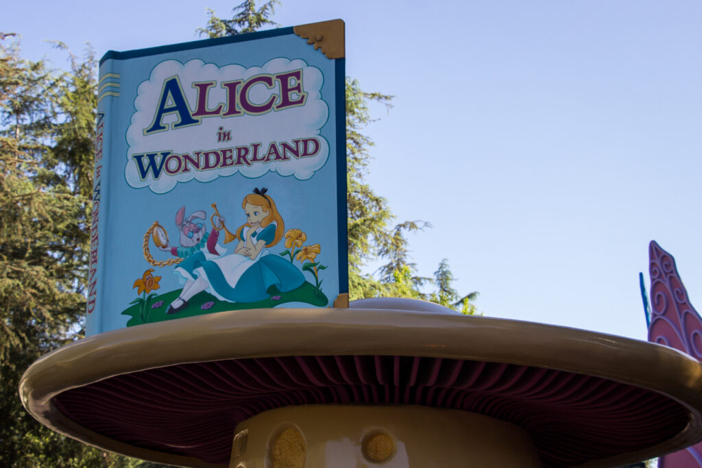 Alice in Wonderland Attraction - Disneyland