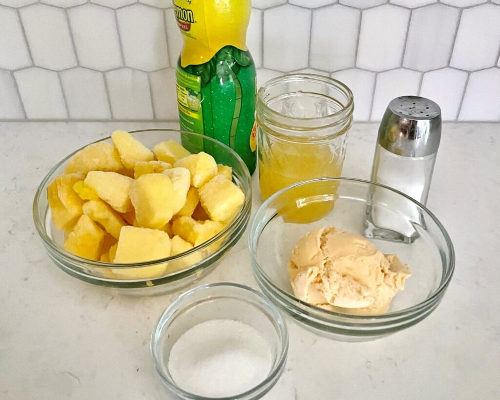 Receta de imitación de Disney Dole Whip de 6 ingredientes simples