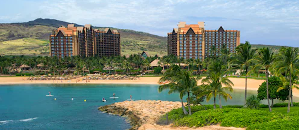 Playa de arena blanca de Kohola Lagoon en Ko Olina en la isla de O'ahu