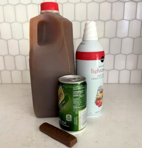 Ingredients to make Disney Apple Ginger Dale drink 