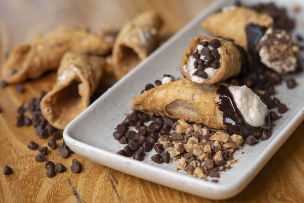 Cannoli en Terrelina Crafted Italian