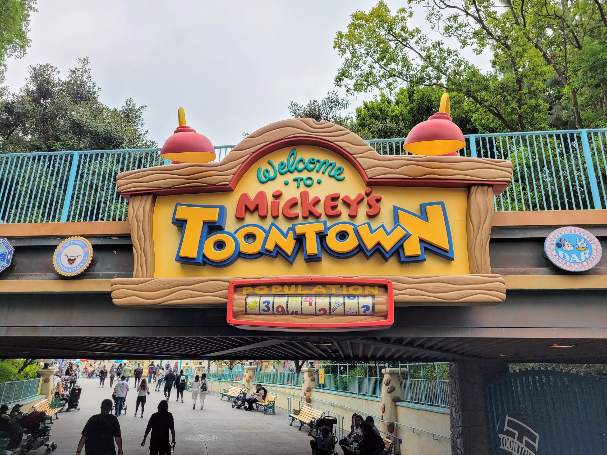 Mickey's Toontown Welcome Sign