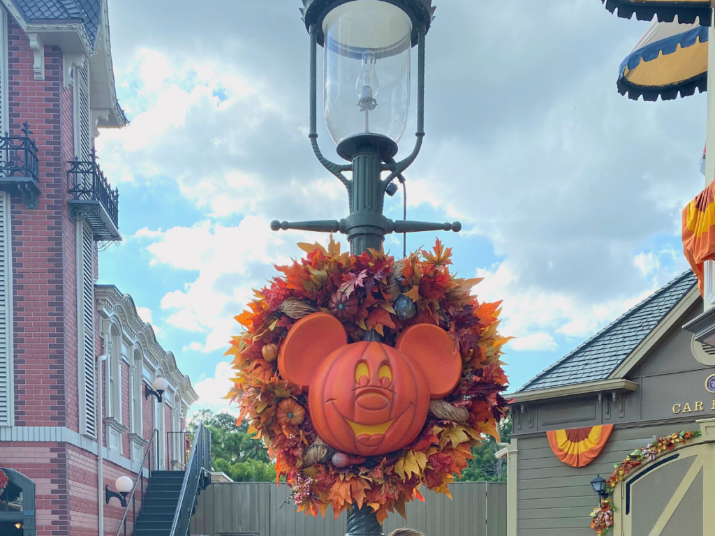 Magic Kingdom Halloween Light Post