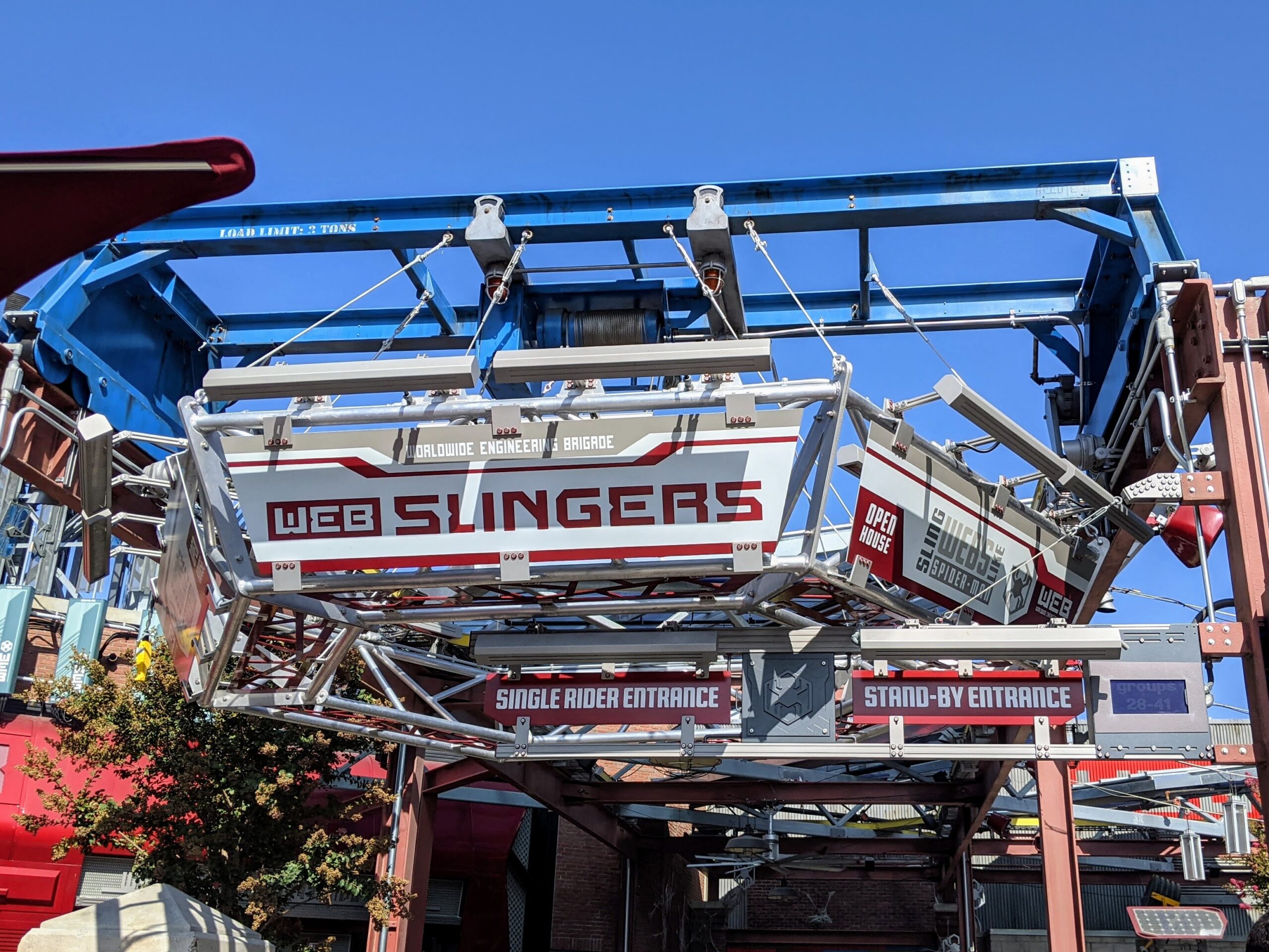 WEB SLINGERS - A Spider-Man Adventure Attraction Entrance