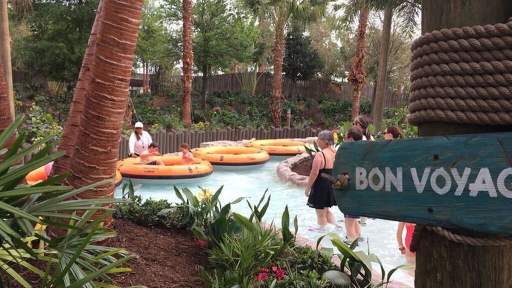 Typhoon Lagoon Señorita Aventura Falls 