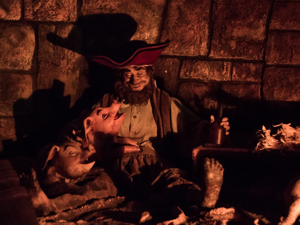 Singing pirate from Pirates of The Caribbean at Disneyland