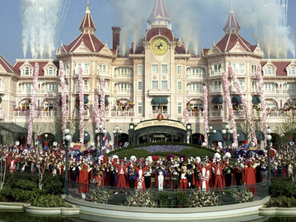 Disneyland Paris opening day