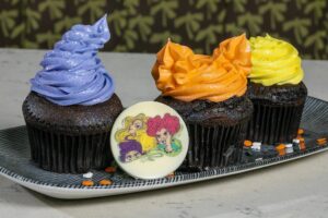 Sanderson Sisters Halfway to Halloween Cupcakes