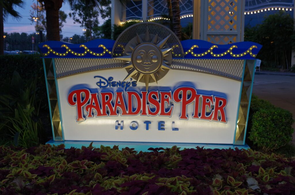 Disneyland Paradise Pier Hotel