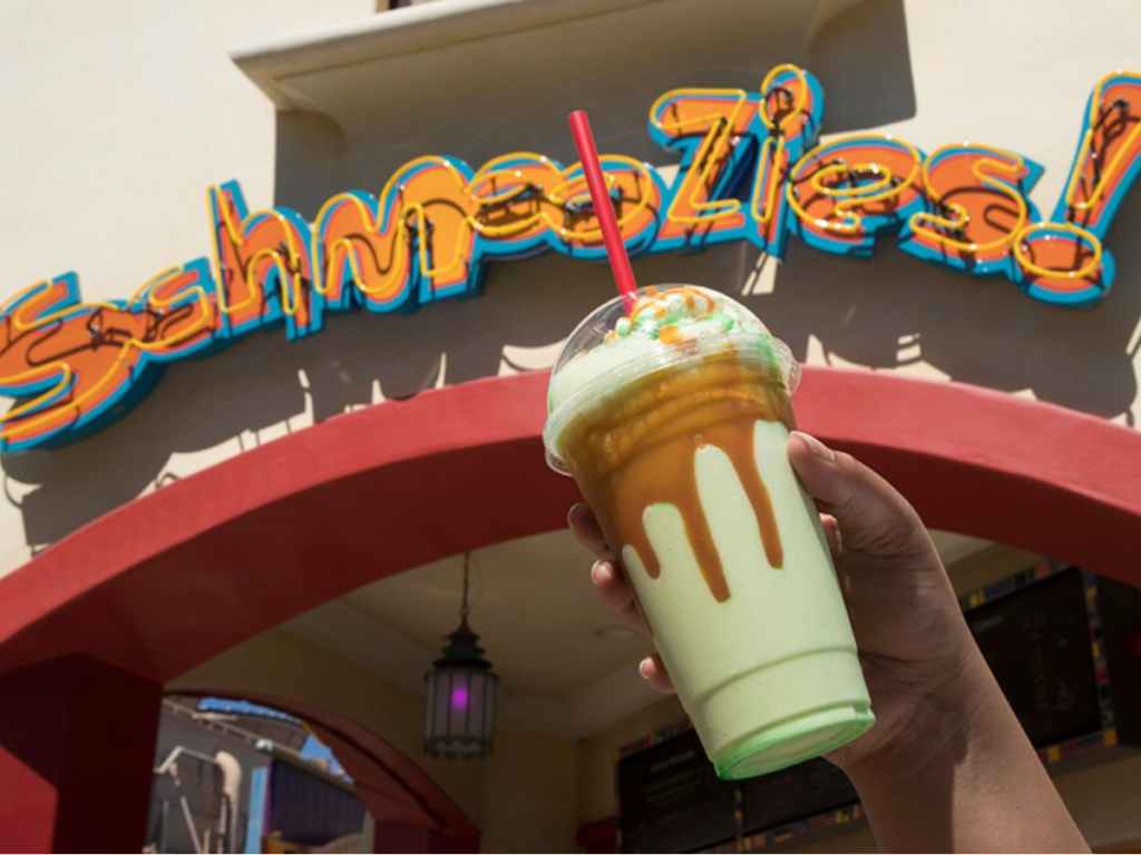 Schmoozies! Halloween Shake 