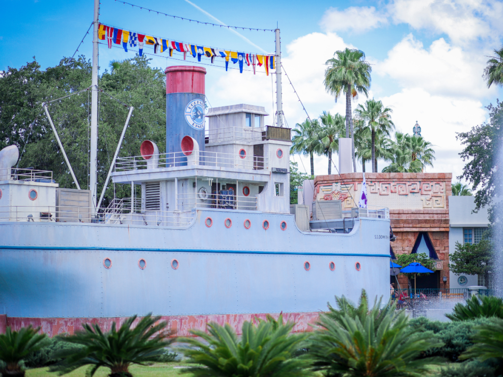 Disney Dockside Diner