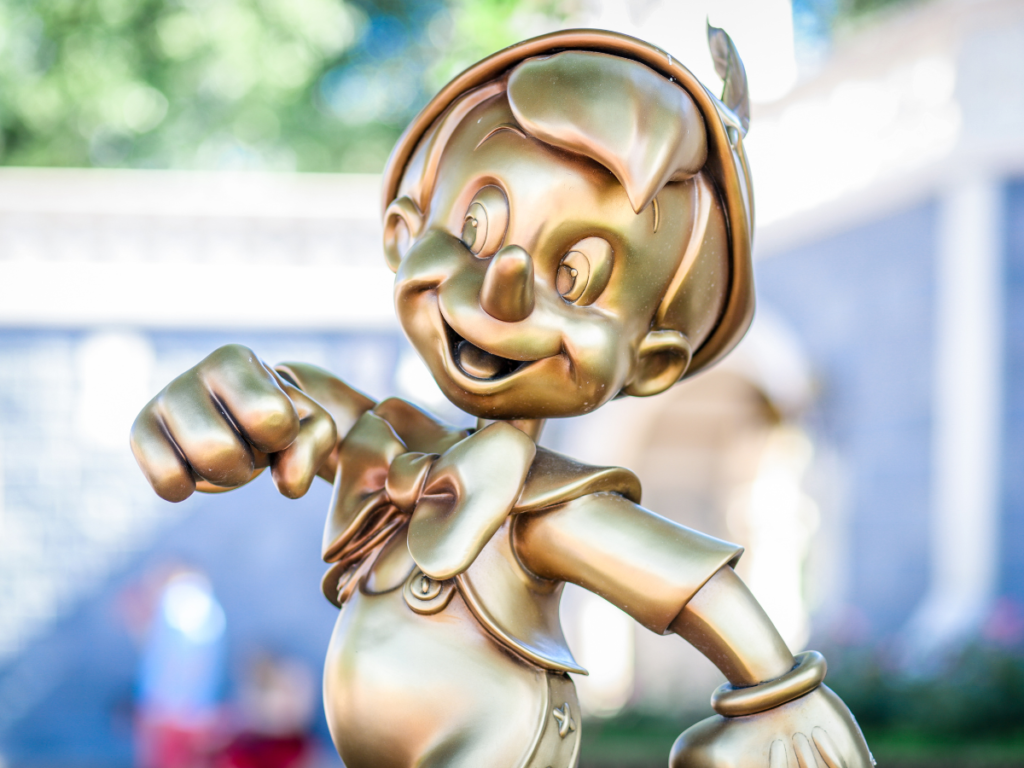 Disney World Fab 50 Statue Pinocchio 