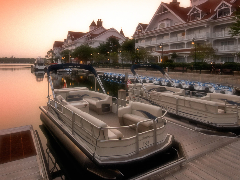 Alquiler de barcos en el puerto deportivo de Disney