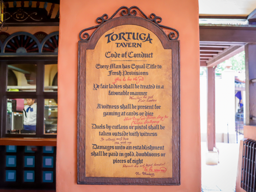 Código Pirata Taberna Tortuga Disney