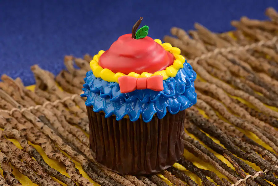 Cupcake de Blancanieves en The Artist's Palette y Good's Food to Go