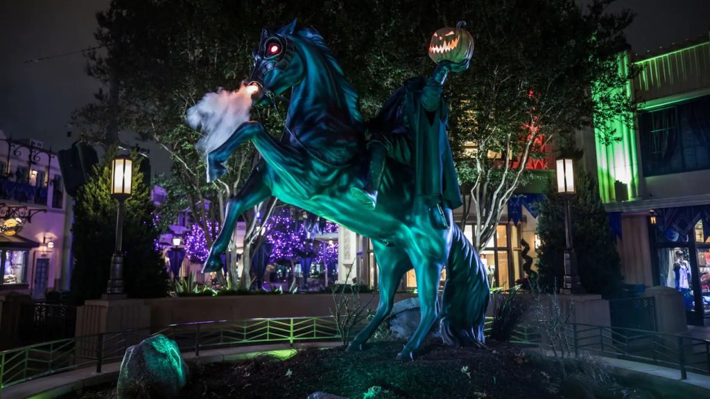 Decoración de Halloween de Disneylandia