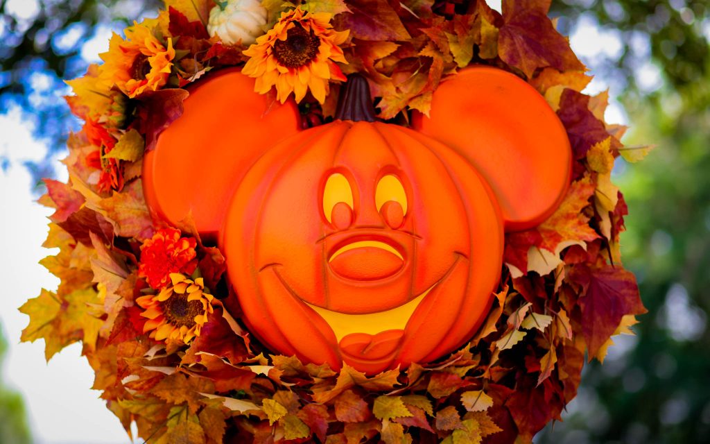 Disney World Mickey Jack-O-Lantern