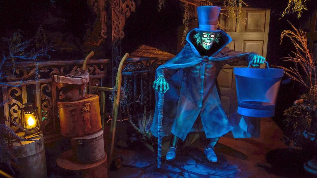 Hatbox Ghost in Haunted Mansion