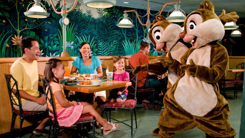 Comidas con los personajes de Disney Garden Grill