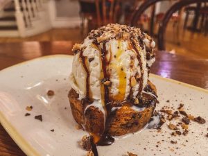 Ooey Gooey Toffee Cake.