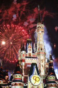 Minnie's Wonderful Christmastime Fireworks, photo by Bobby Asen