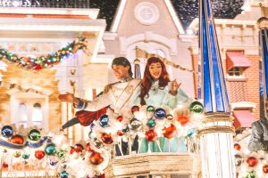 Ariel & Eric greet guests, photo by Bobby Asen