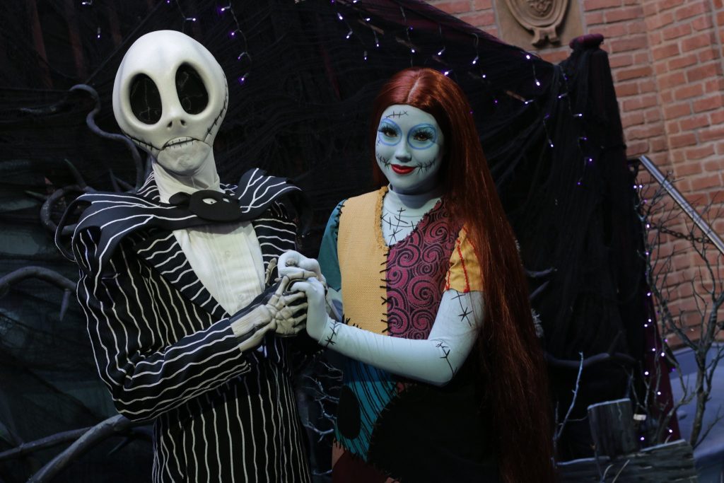 Haunted Mansion Jack and Sally