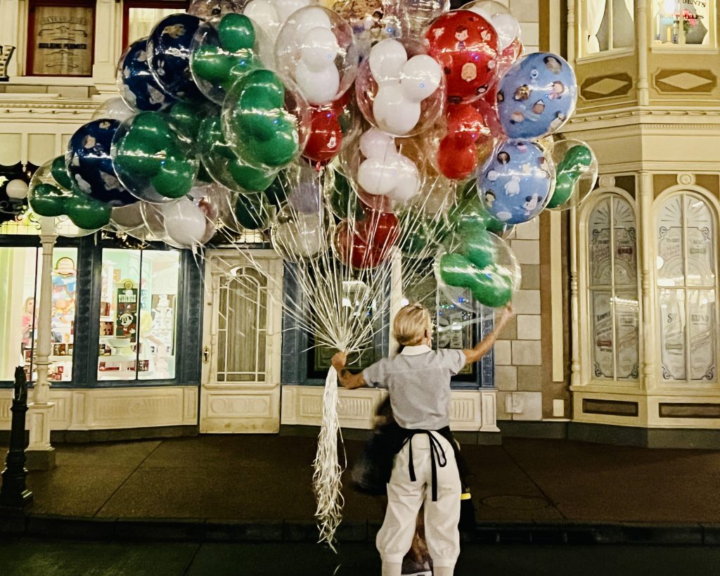 Globos de Main Street USA