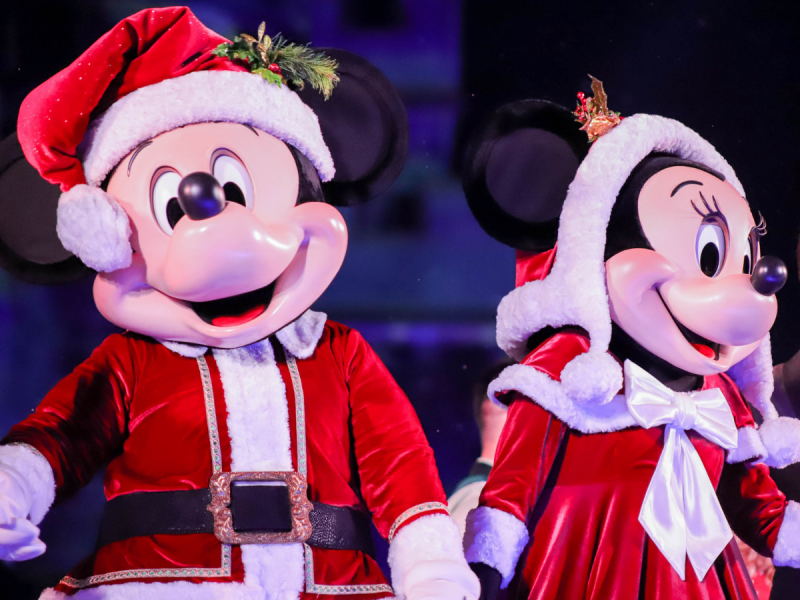 Santa Mickey and Minnie