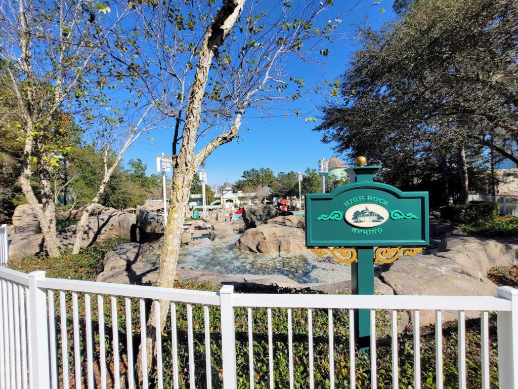 High Rock Spring pool sign at Saratoga Springs