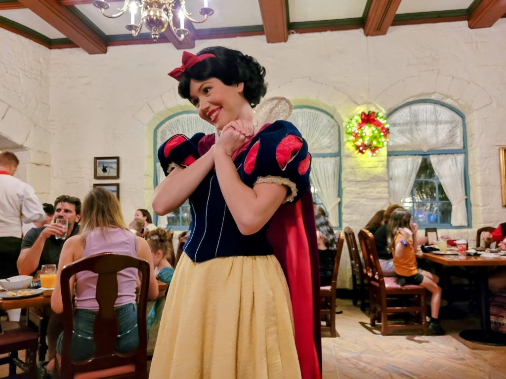 Snow White at Akershus Banquet Hall 