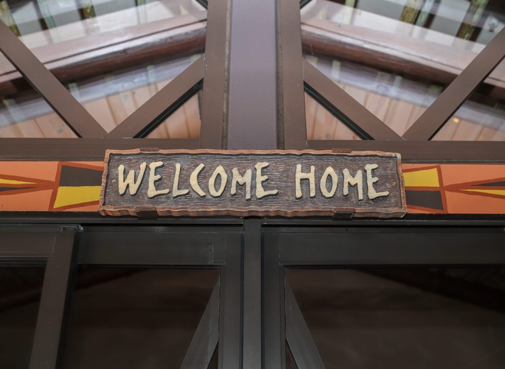Disney's Animal Kingdom Lodge "Welcome Home" Sign