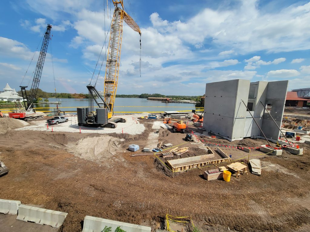 Polynesian Construction Elevator Shaft & Crane 2-25-23