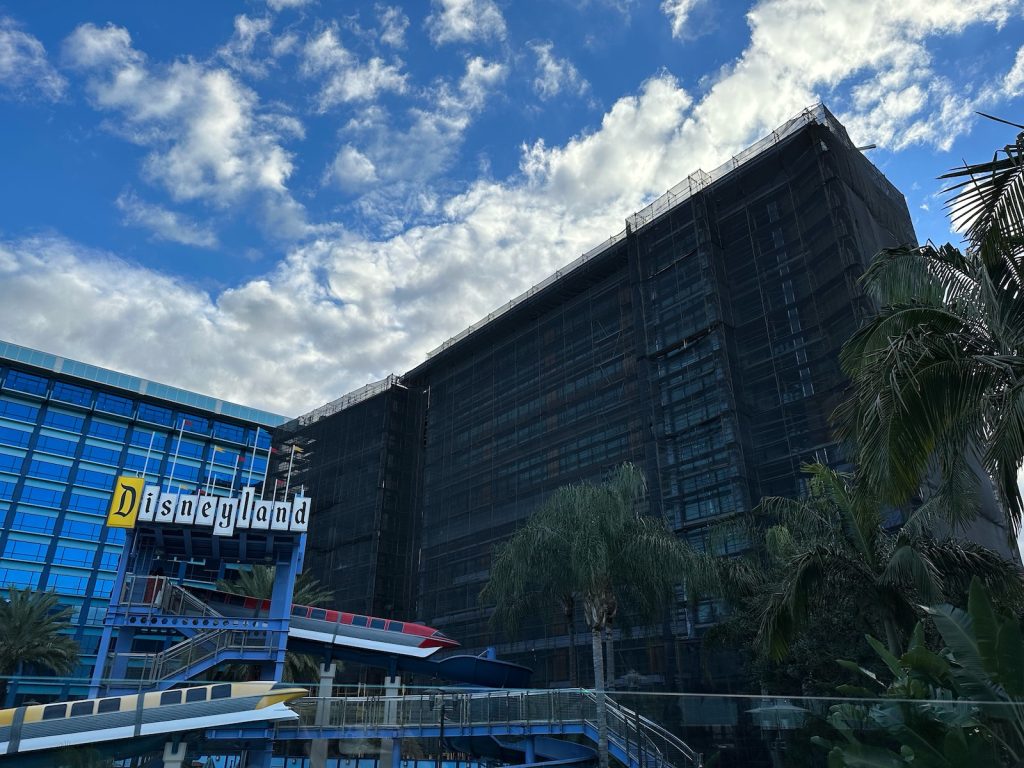 Villas At Disneyland Hotel Construction Full Tower