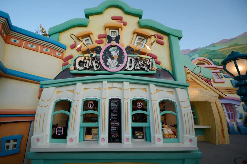 Café Daisy in Mickey’s Toontown at Disneyland Park