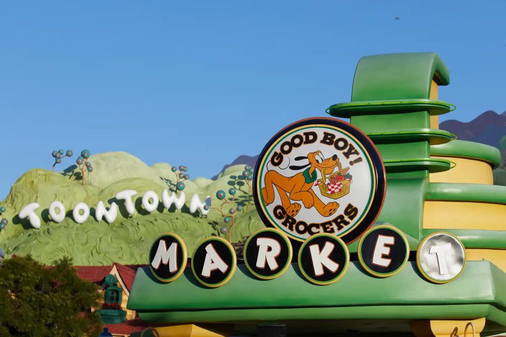 ¡Buen chico!  Tiendas de comestibles en Mickey's Toontown en Disneyland Park