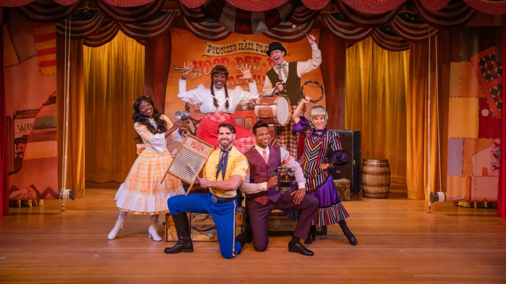 Revista musical Hoop-Dee-Doo