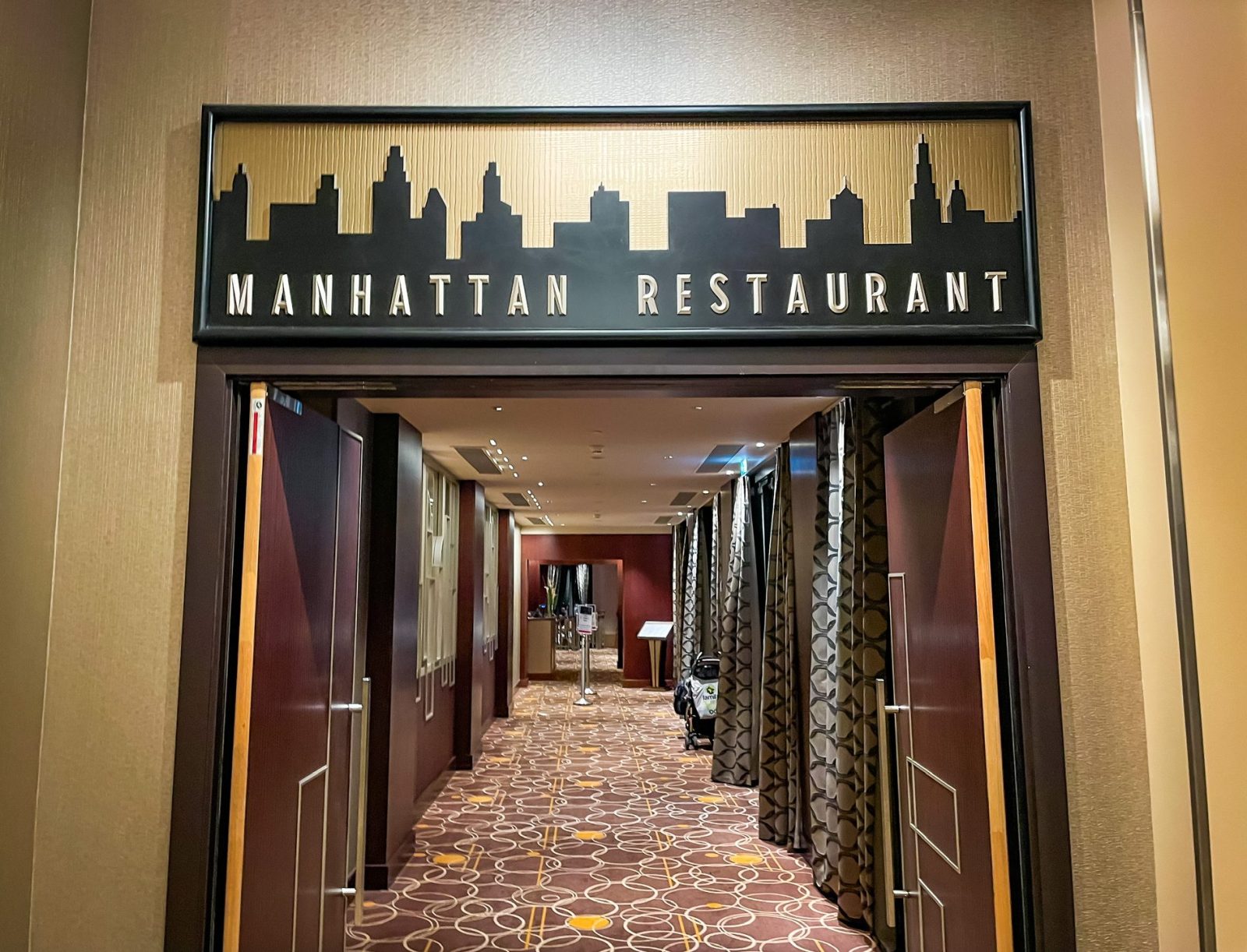 Manhattan Restaurant